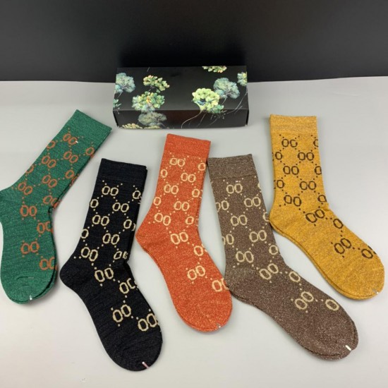 2021 designer men's and women's socks eight luxury sports four seasons letter printing brand cotton men women garter box set gift