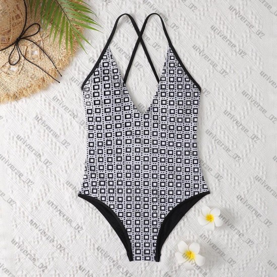 Women Designers Bikinis Set Bur Sexy Clear Strap Swimsuit Stars Shape Swimwear Ladies Bathing Suit Fashion Beach Clothes Summer Womens Biquini 22ss