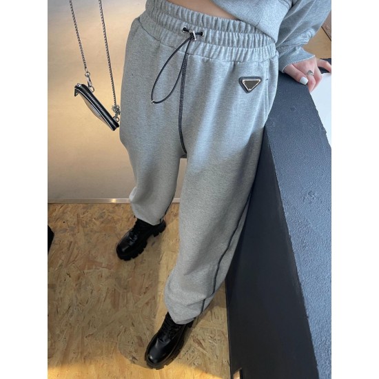 Women's tracksuits fall winter sportswear designer two piece set fashion with inverted triangle letter high quality tracksuit size S-L