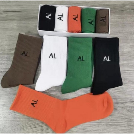 21fw Mens Women Designer Long Socks With Letters High Quality Men Womens Stockings One Box 5 Pieces Sports Socks Casual Sock 2 Styles